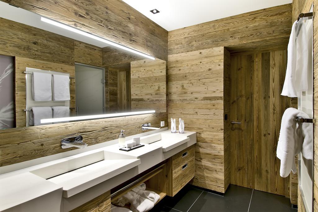 Pete Alpine Boutique Hotel - Klein Und Fein - Private Spa Suiten Und Zimmer Sankt Anton am Arlberg Room photo